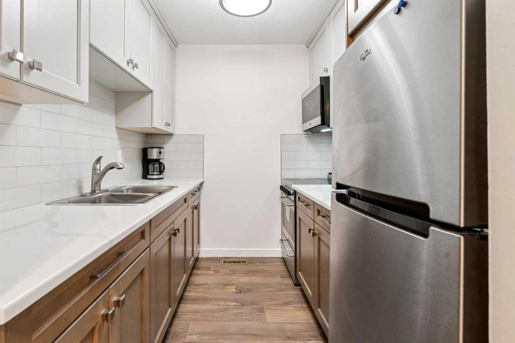 Additional image 6 of 21-251 90 Avenue SE, Calgary, AB, T2J 0A4