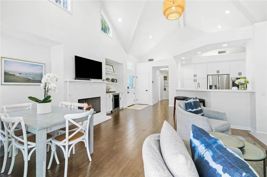 Additional image 4 of 124 Garnet Avenue, Newport Beach, CA 92662