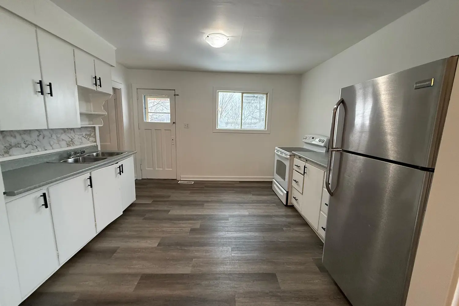5 Mckelvie Avenue
