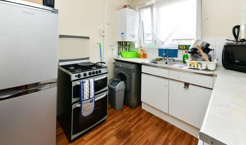 Additional image 5 of 2 Bed Flat, Wickford House, E1, N1 7GU