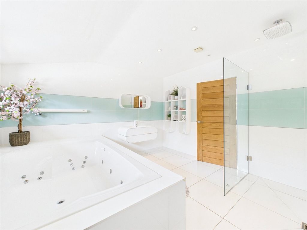 Additional image 17 of 5 bed detached house for saleAshford Hill Road, Headley, Thatcham, Hampshire RG19