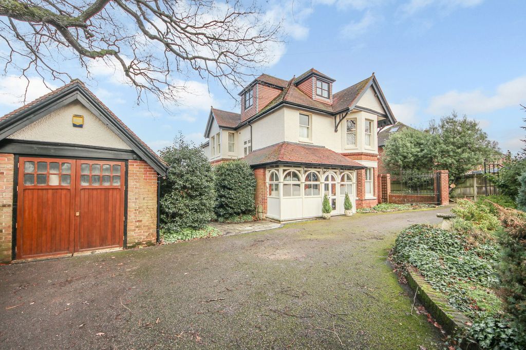 Additional image 6 of 6 bed property for saleThorold Road, Bitterne Park SO18