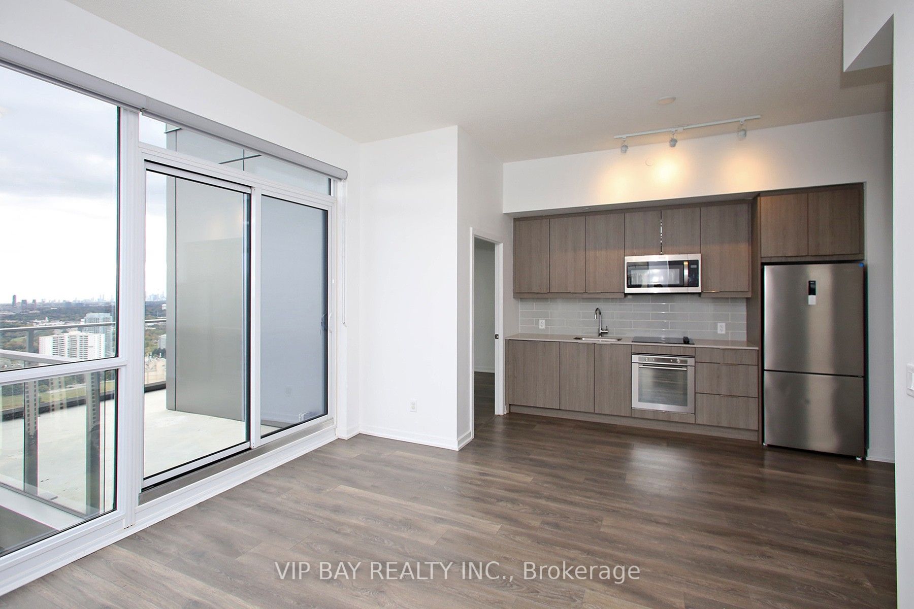 Additional image 2 of 3008-32 Forest Manor Road, Toronto, ON, M2J 1M1