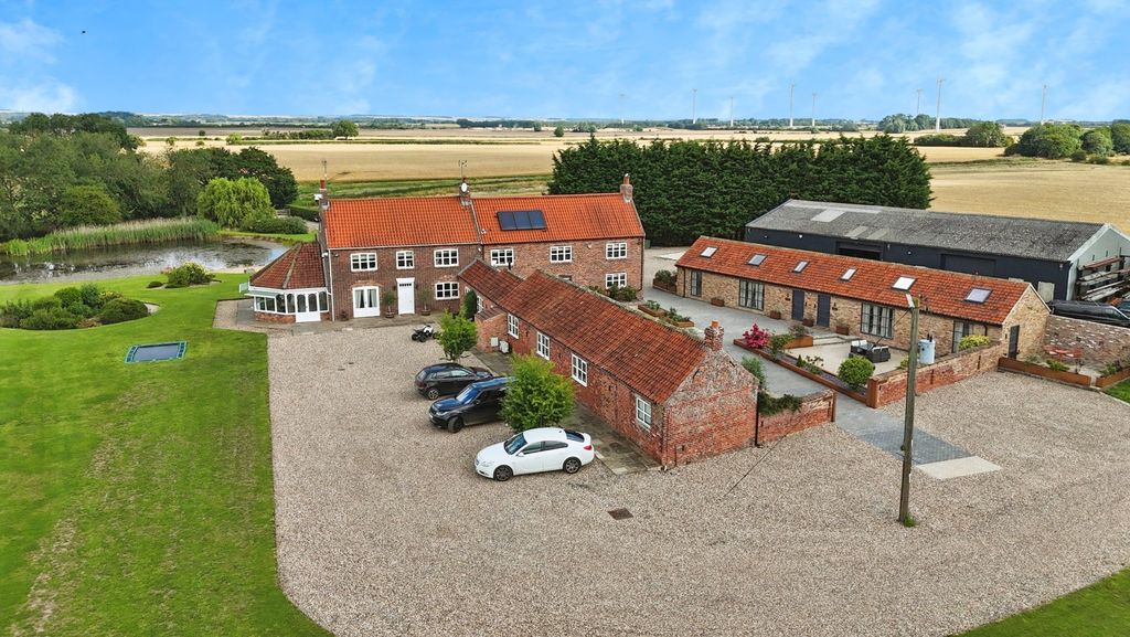 Additional image 7 of 4 bed detached house for saleGembling, Driffield, East Riding Of Yorkshire YO25