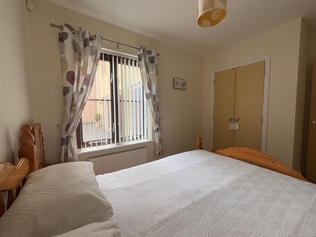 Additional image 9 of 1 bed flat for saleChandlers Yard, Burry Port SA16