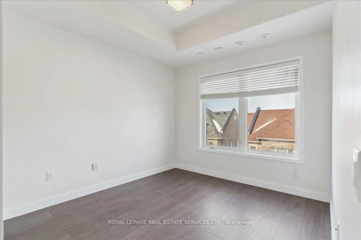 Additional image 11 of 5035 Harvard Road 411