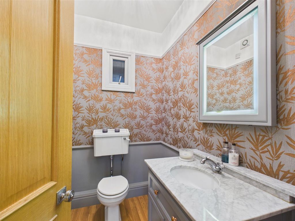 Additional image 12 of 5 bed detached house for saleKemp Road, Swanland HU14