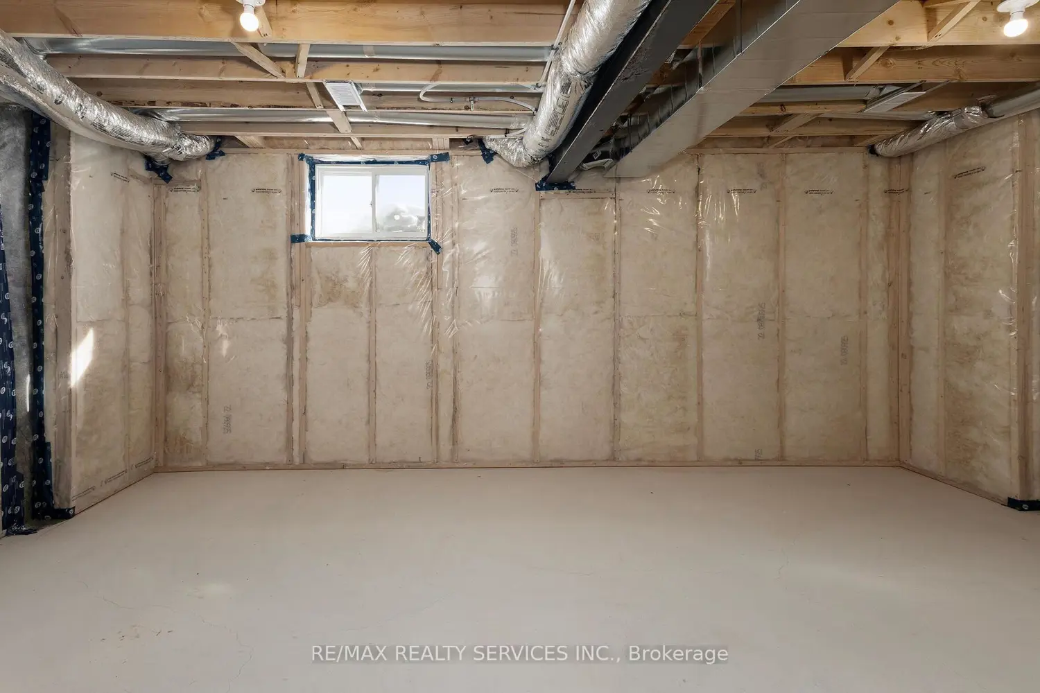 Additional image 17 of 25 Becker Street