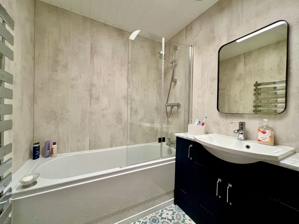 Additional image 5 of 2 bed flat for sale13 Bridge Street, Kirkcudbright DG6
