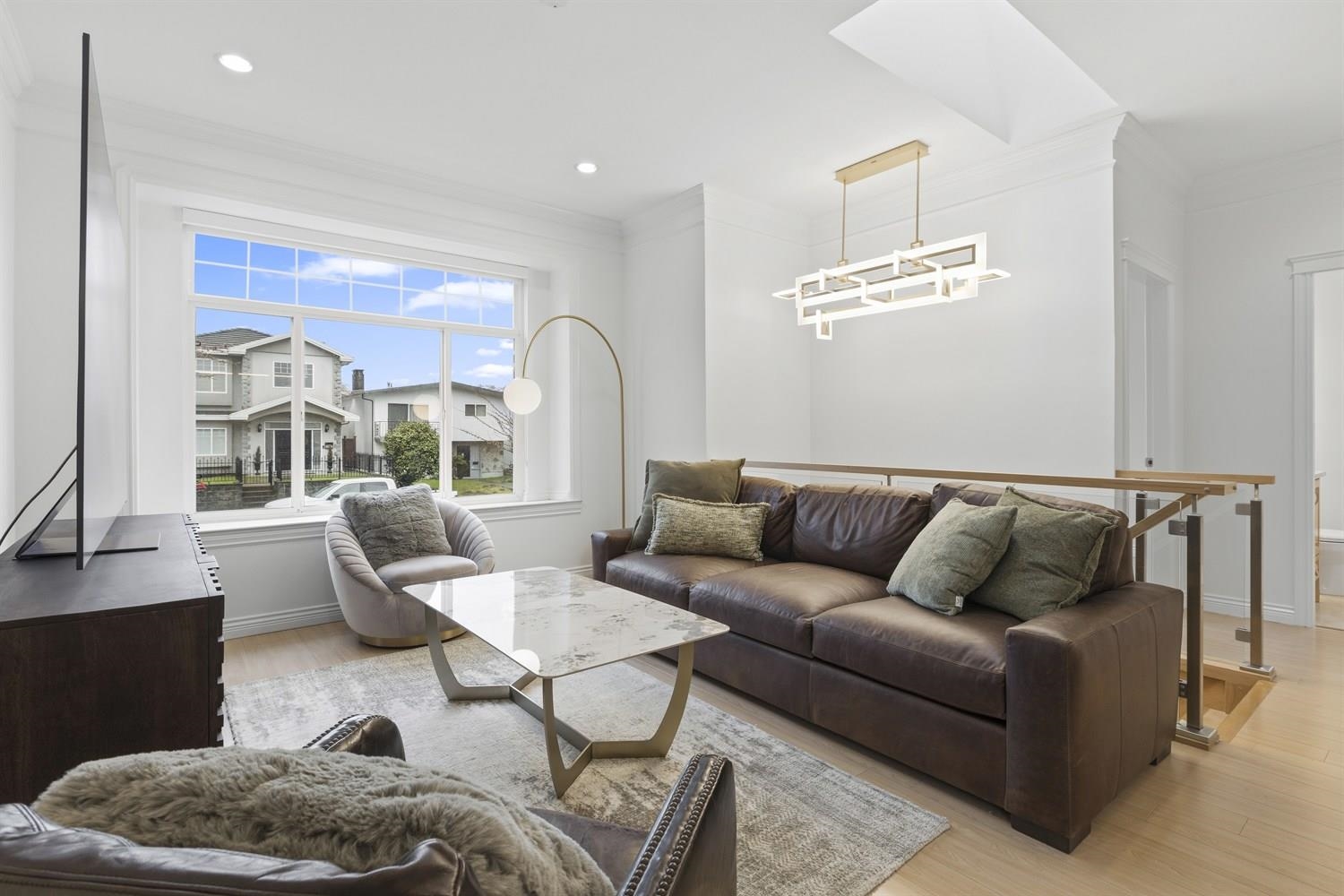 Additional image 3 of 4465 Cambridge Street, Burnaby, BC, V5C 1H6