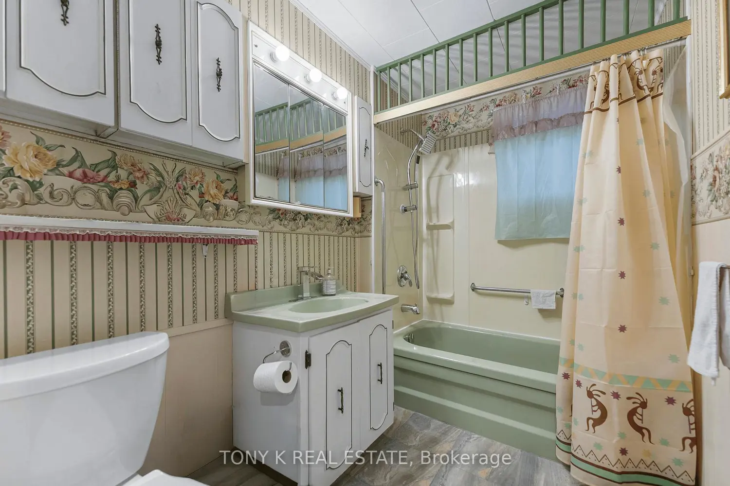 Additional image 5 of 29325 Highway 28