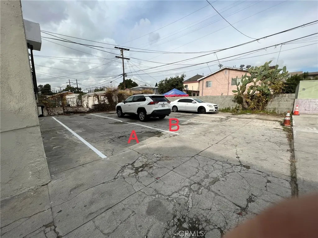 Additional image 17 of 601 W 41st Street, Los Angeles, CA 90037
