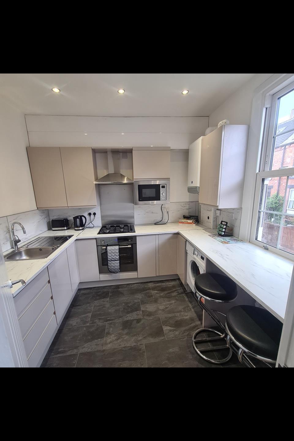 Additional image 4 of 2 Bed Maisonette, Glossop Street, LS6, N1 7GU