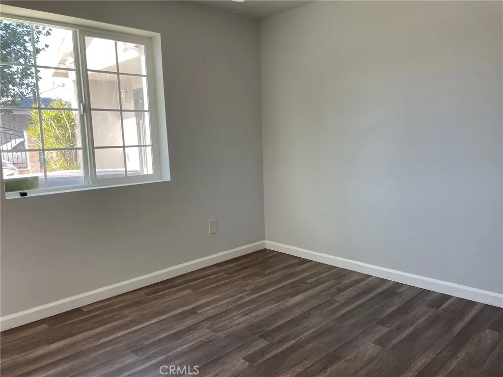 Additional image 12 of 18927 Erwin Street, Tarzana, CA 91335