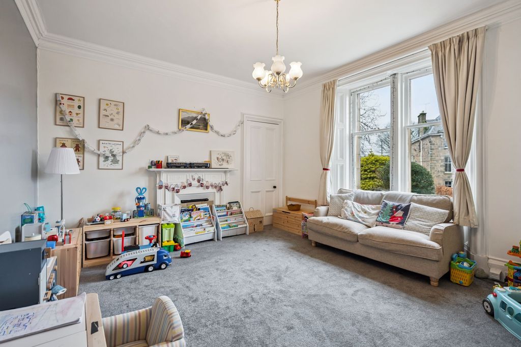 Additional image 8 of 4 bed property for saleVictoria Square, Stirling FK8