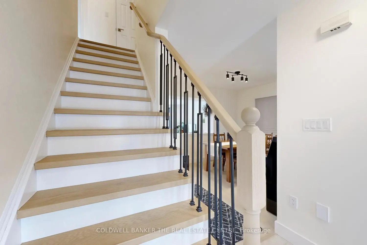 Additional image 20 of 40 Steele Street