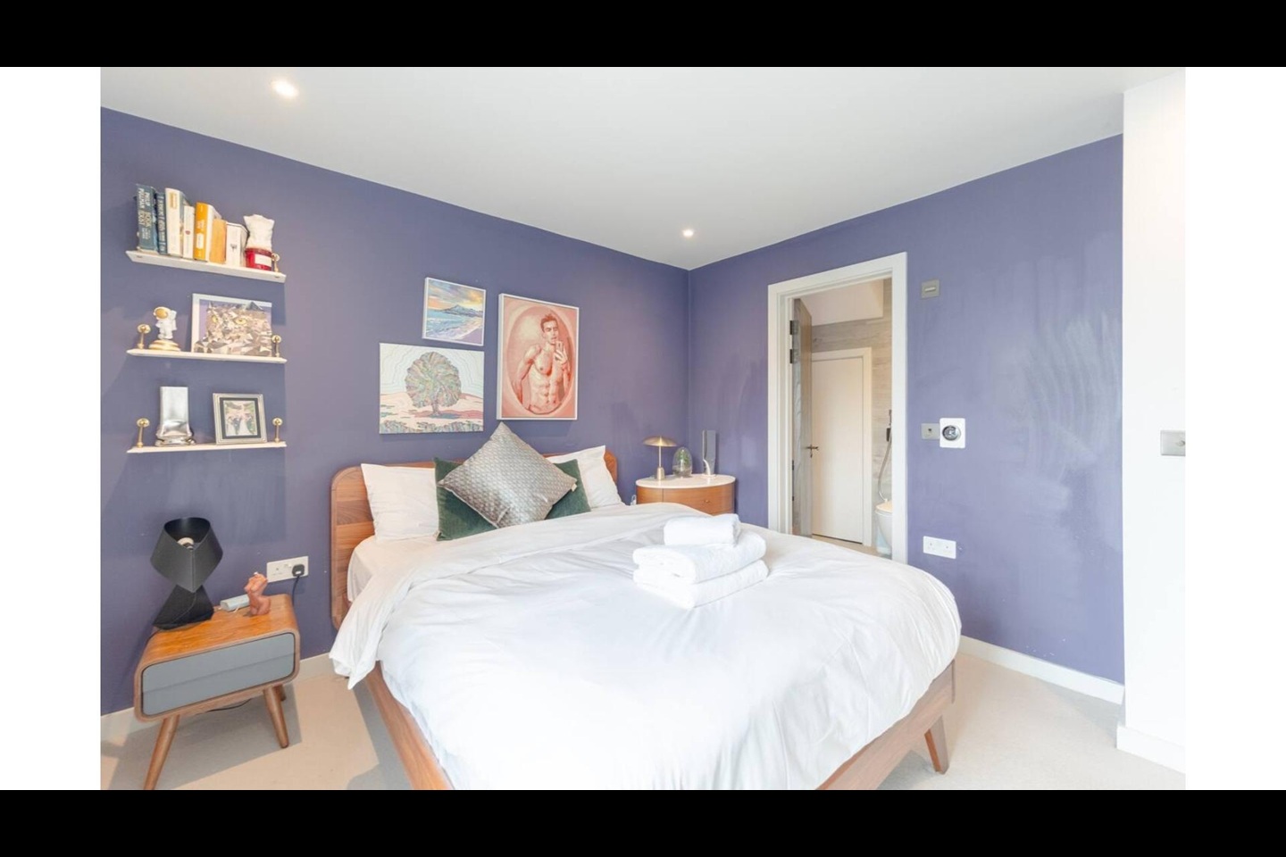 Additional image 3 of 2 Bed Flat, Taybridge Road, SW11, N1 7GU