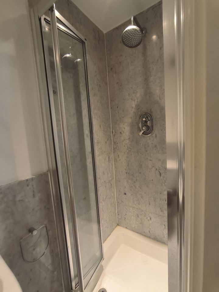 Additional image 6 of 3 Bed Flat, Collingham Place, SW5, N1 7GU