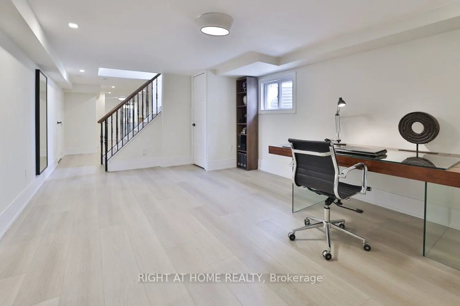 Additional image 14 of 471 Country Club Crescent