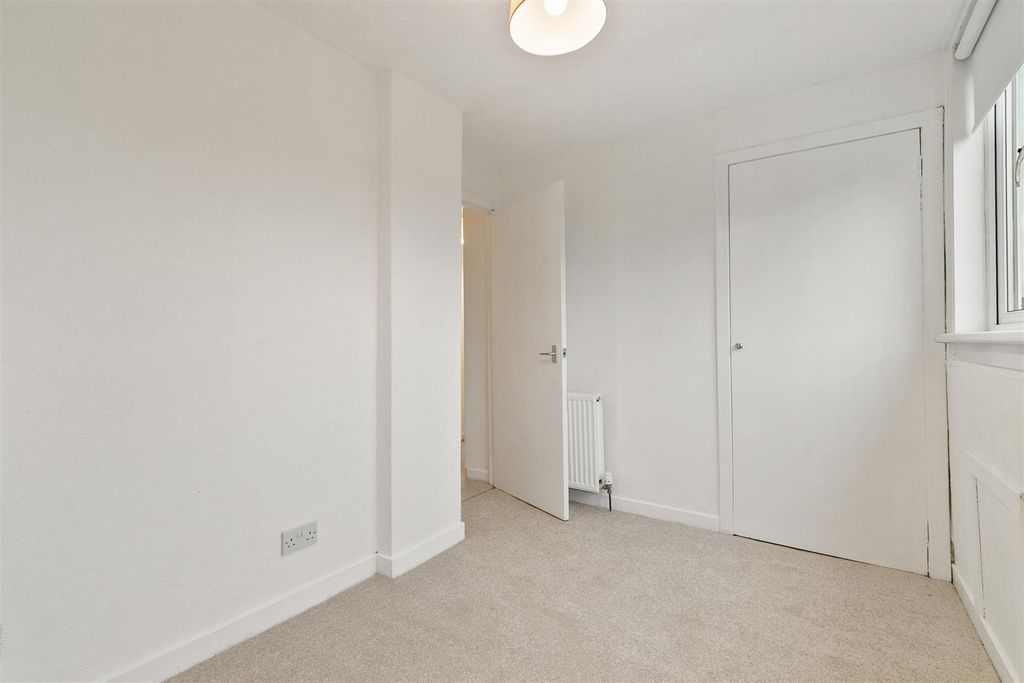 Additional image 17 of 2 bed flat for saleWilson Street, Alexandria G83
