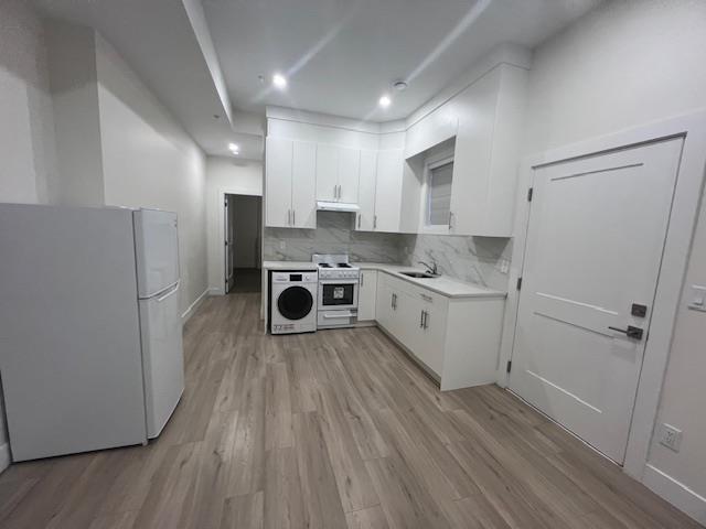 8 Lower 1 Bedroom-8016 ANNIS ROAD