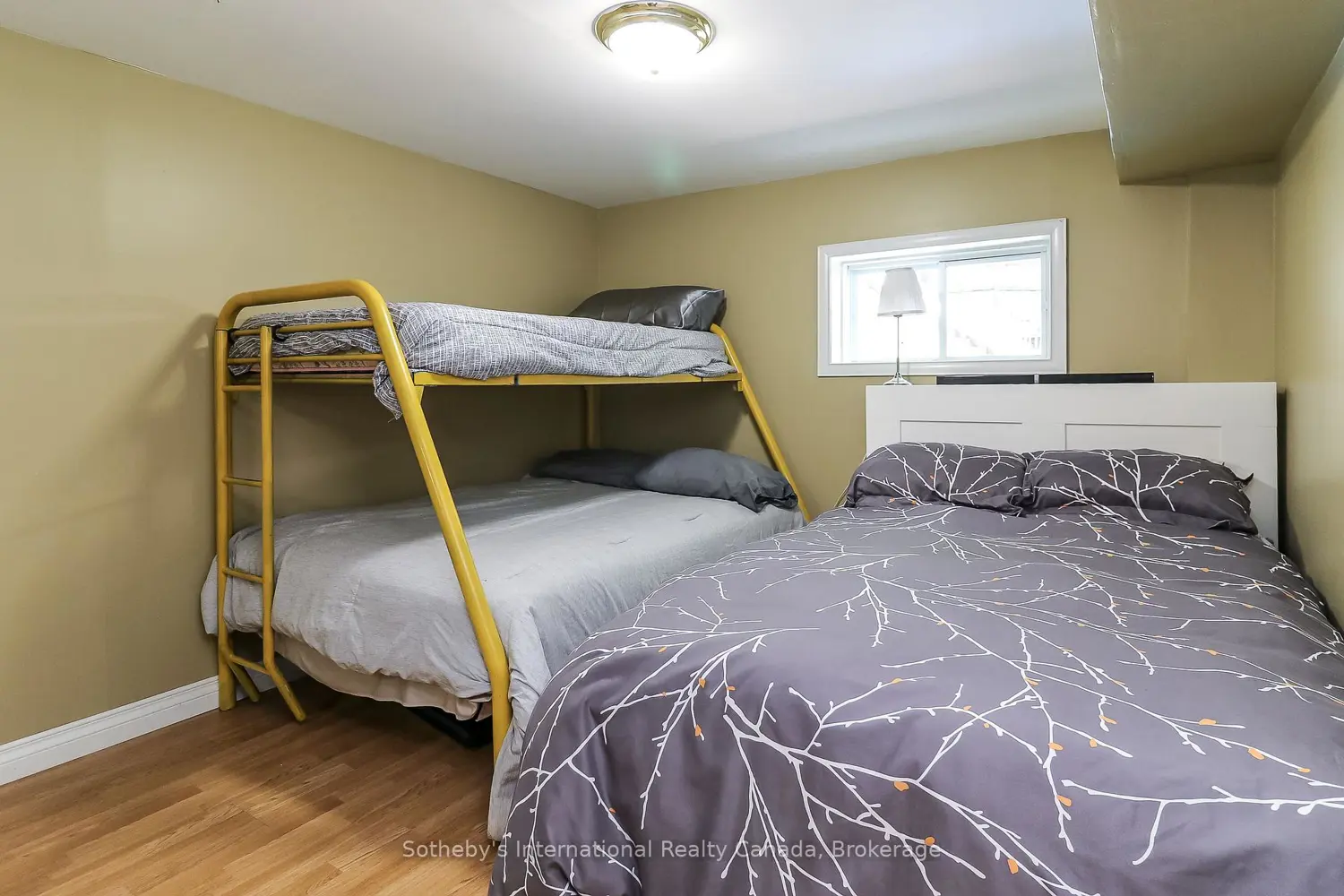 Additional image 14 of 33 Parkwood Drive