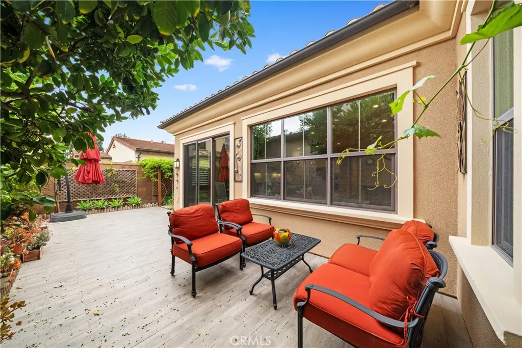 Additional image 78 of 114 Guinness, Irvine, CA 92620