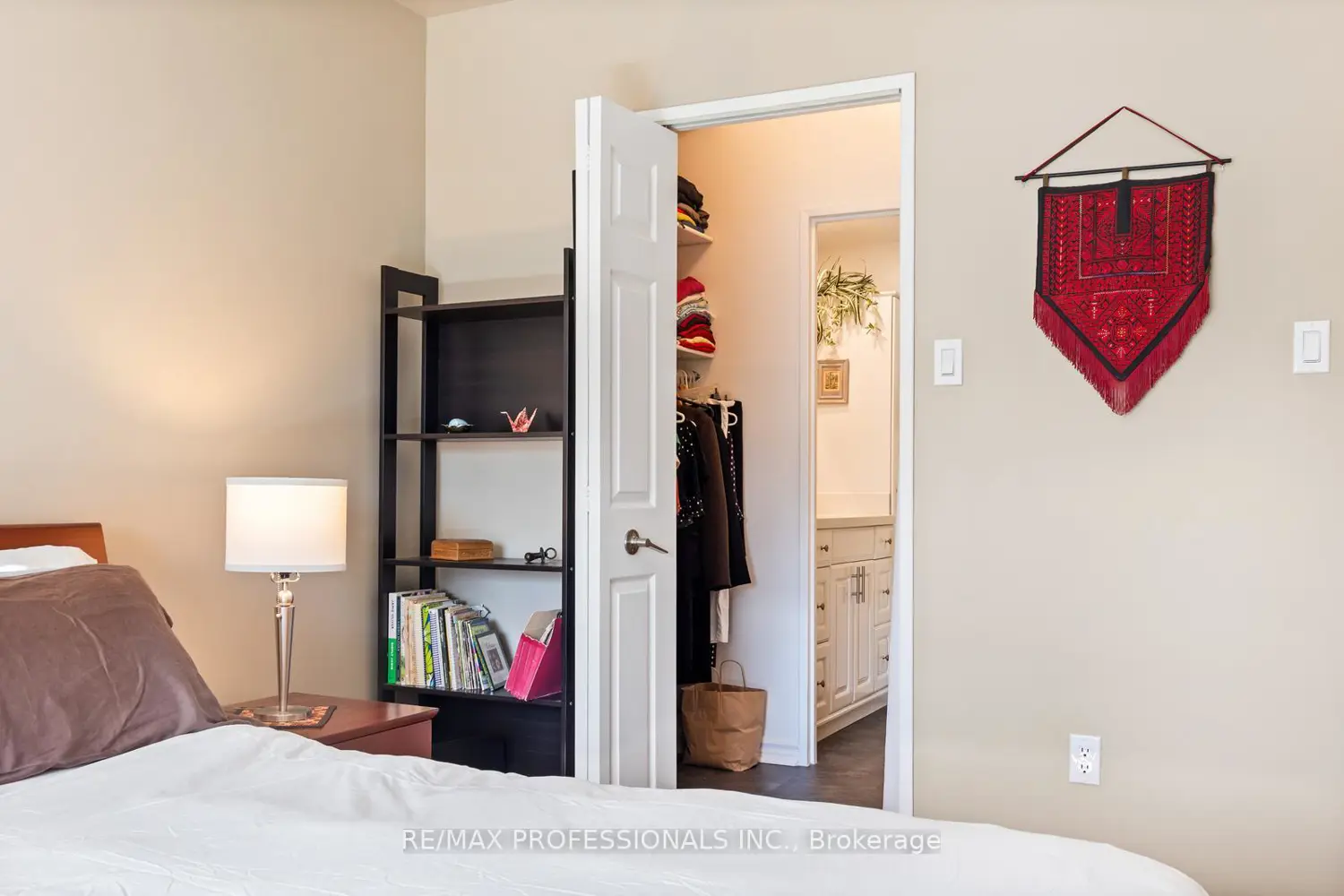 Additional image 16 of 86 Gloucester Street 503