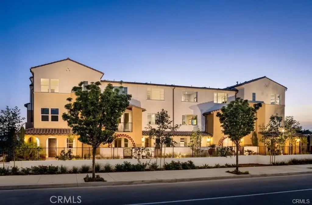 Additional image 2 of 2467 S Loom Court, Anaheim, CA 92802