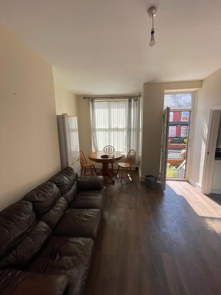 Room in a Shared House, St. Hildas Mount, LS9, LS9 0BY