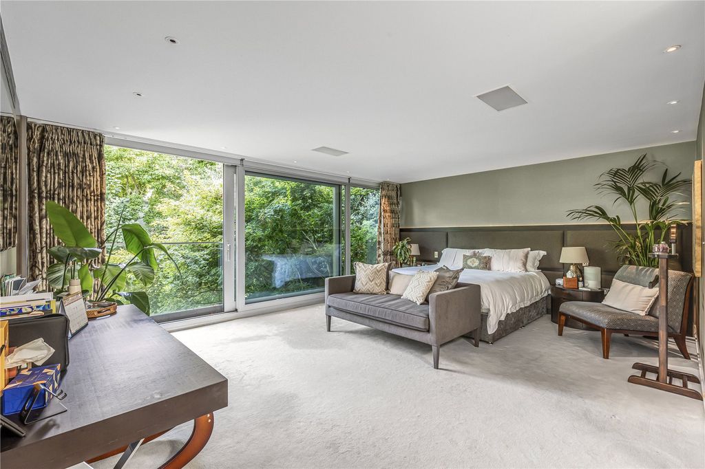Additional image 4 of 6 bed detached house for saleRiver Lane, Richmond, Surrey TW10
