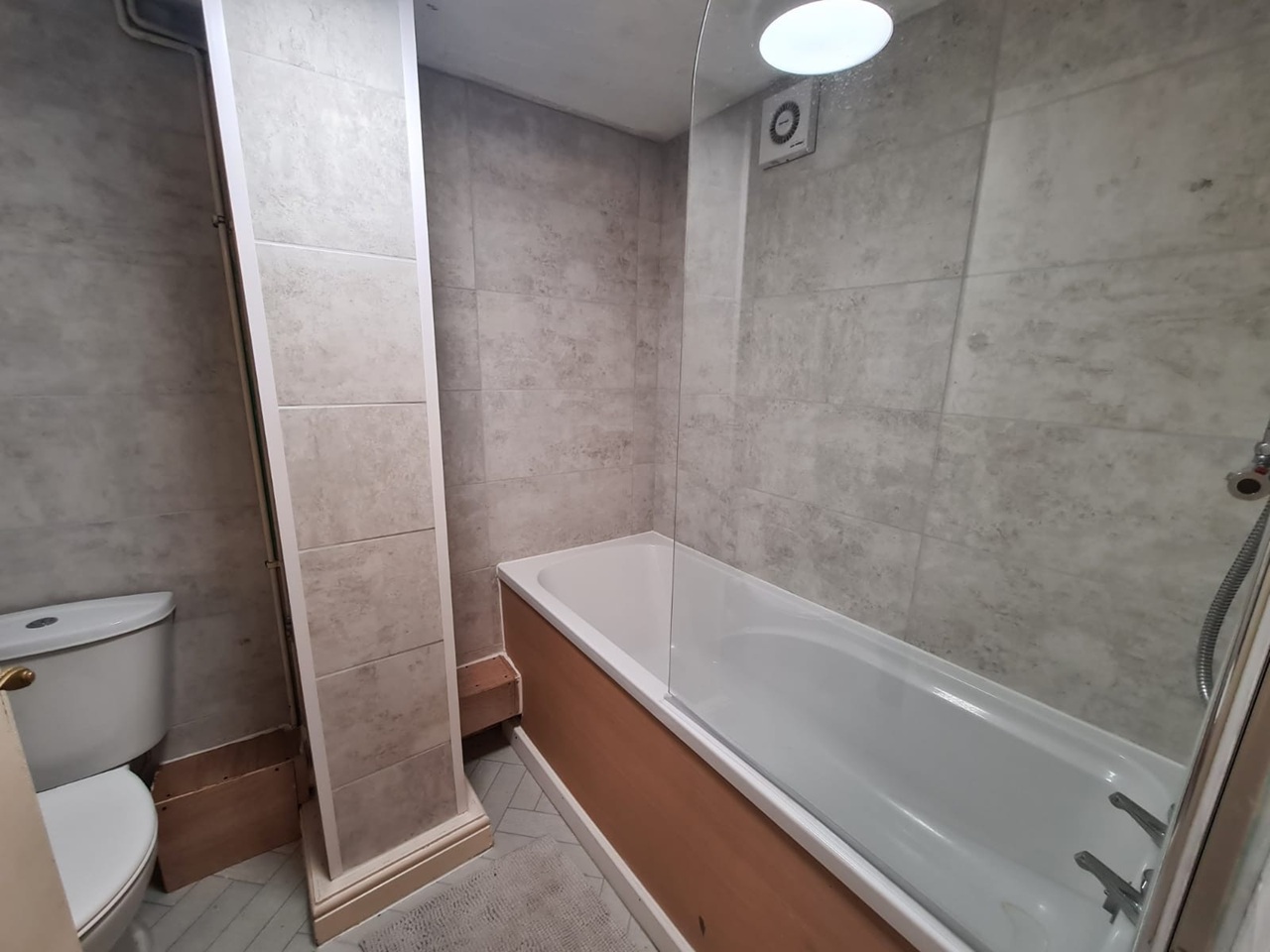 Additional image 5 of Room in a Shared House, Beechwood Walk, LS4, N1 7GU