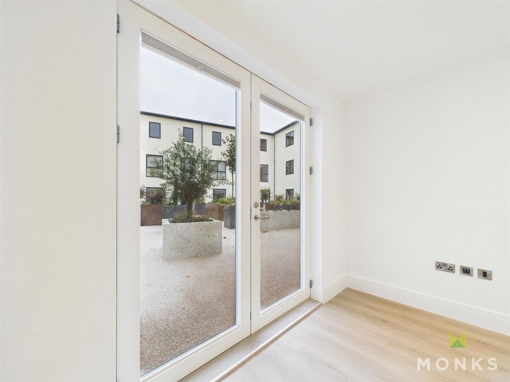 Additional image 8 of 2 bed flat for saleOld Coleham Court, Coleham, Shrewsbury SY3