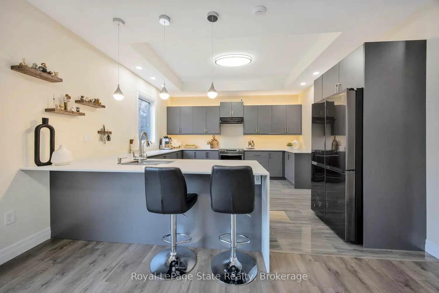 Additional image 4 of 6 Dorothy's Drive