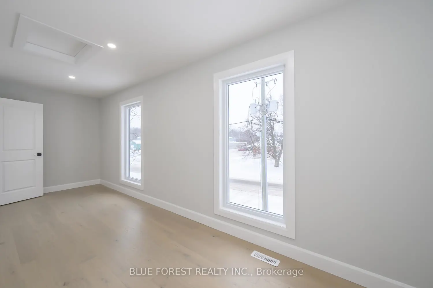 Additional image 10 of 619 Lions Park Drive