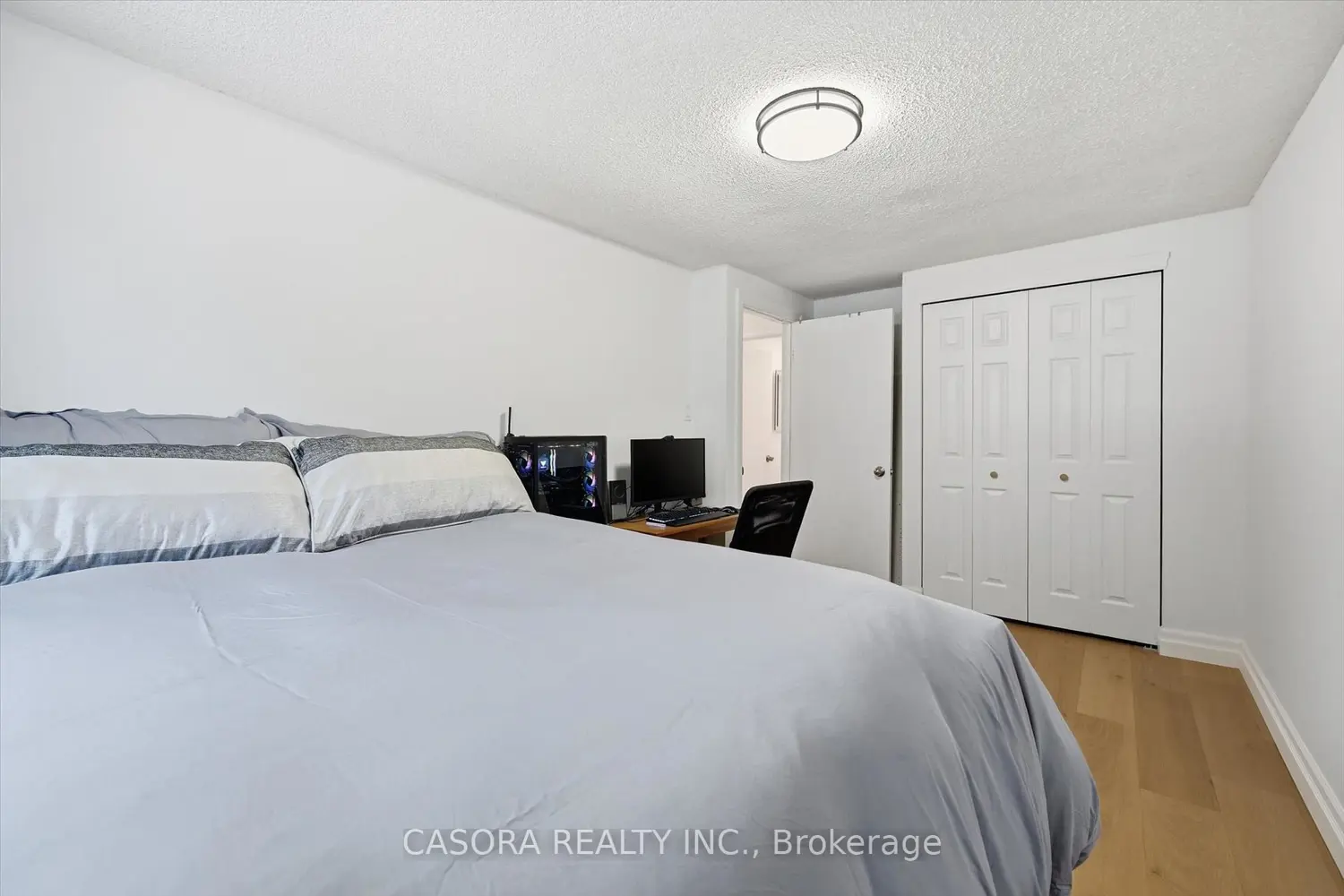 Additional image 15 of 680 Regency Court 112