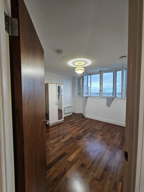 Additional image 5 of 1 Bed Flat, Birming Center, B16, N1 7GU