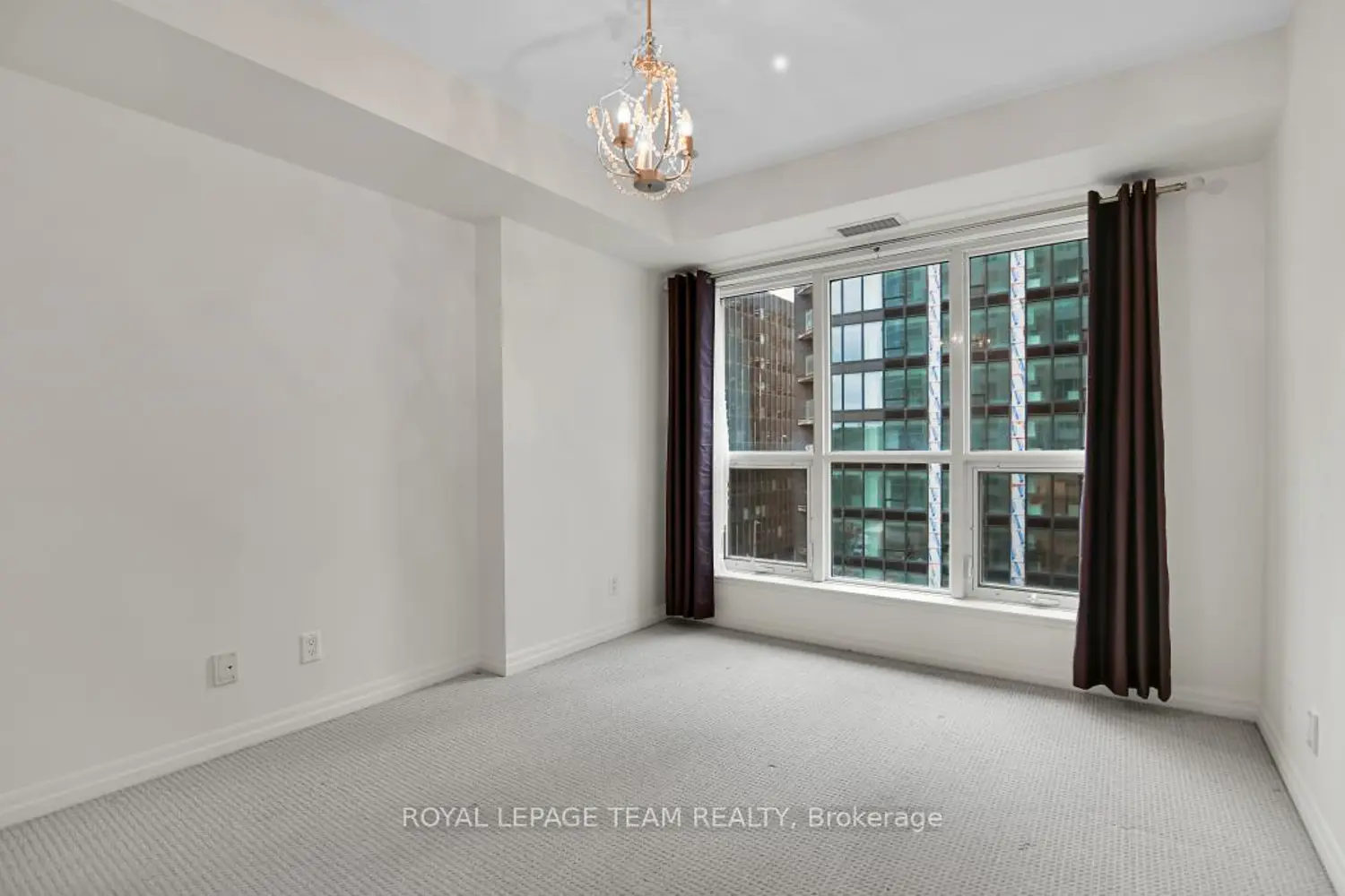 Additional image 10 of 242 Rideau Street 703