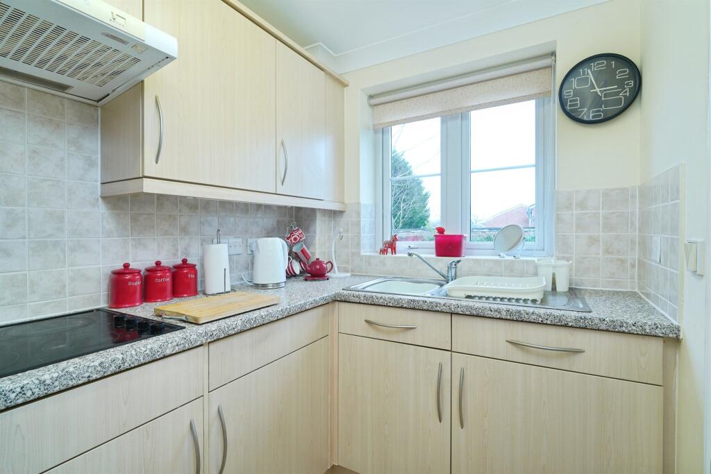 Additional image 10 of Stratford Road, Hall Green, Birmingham