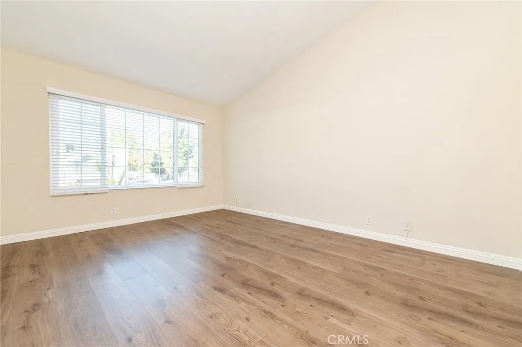 Additional image 24 of 72 Almador, Irvine, CA 92614