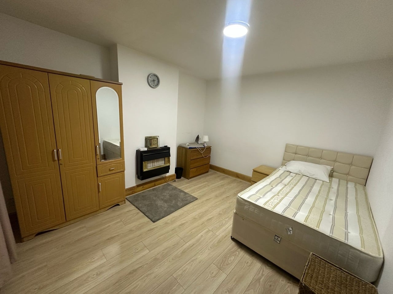 Additional image 9 of 6 Bed Terraced House, Hugh Road, B10, N1 7GU