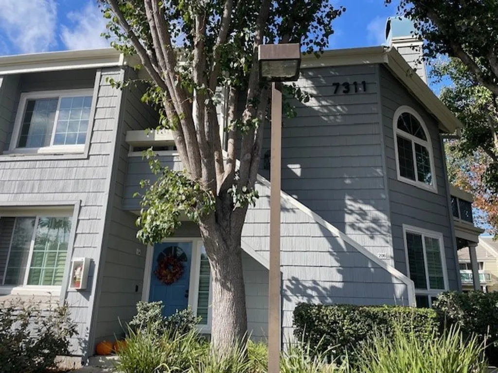 Additional image 4 of 7311 Coho Drive Unit 206, Huntington Beach, CA 92648