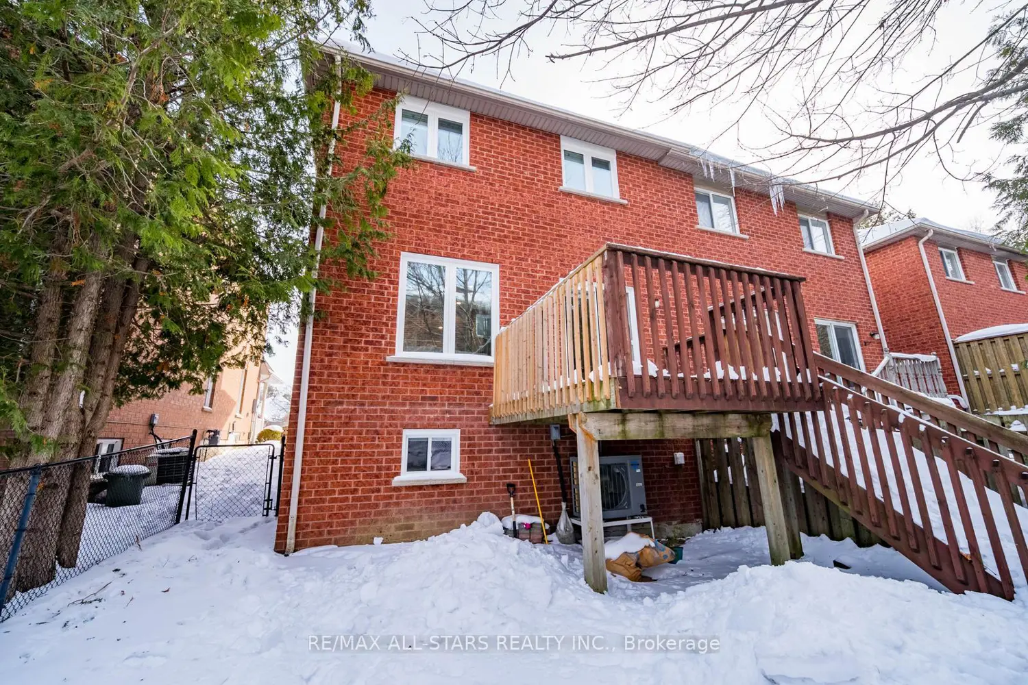 Additional image 14 of 84 Willoway