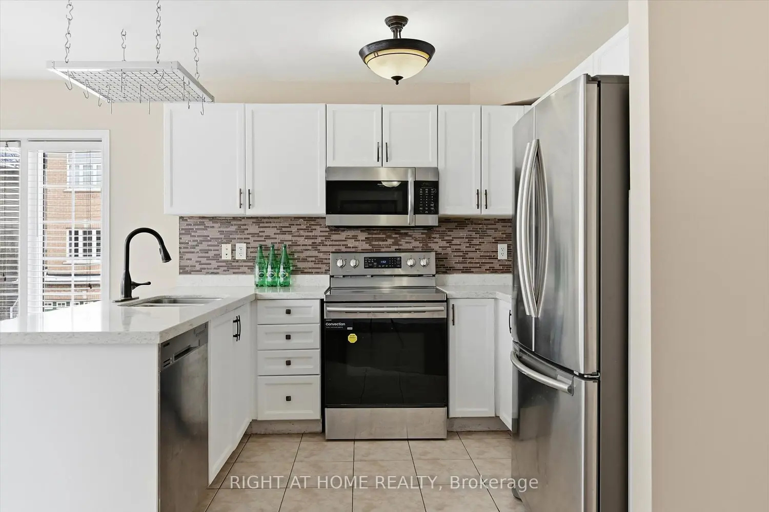 Additional image 3 of 5110 Fairview Street 32