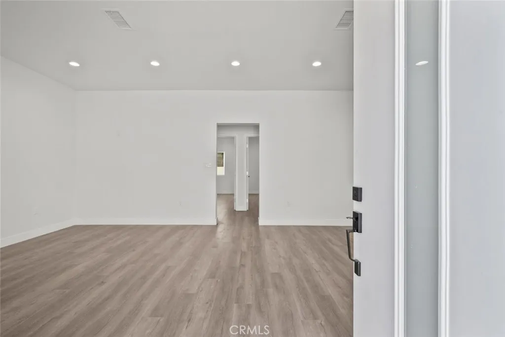 Additional image 23 of 8443 Colbath Avenue, Panorama City, CA 91402