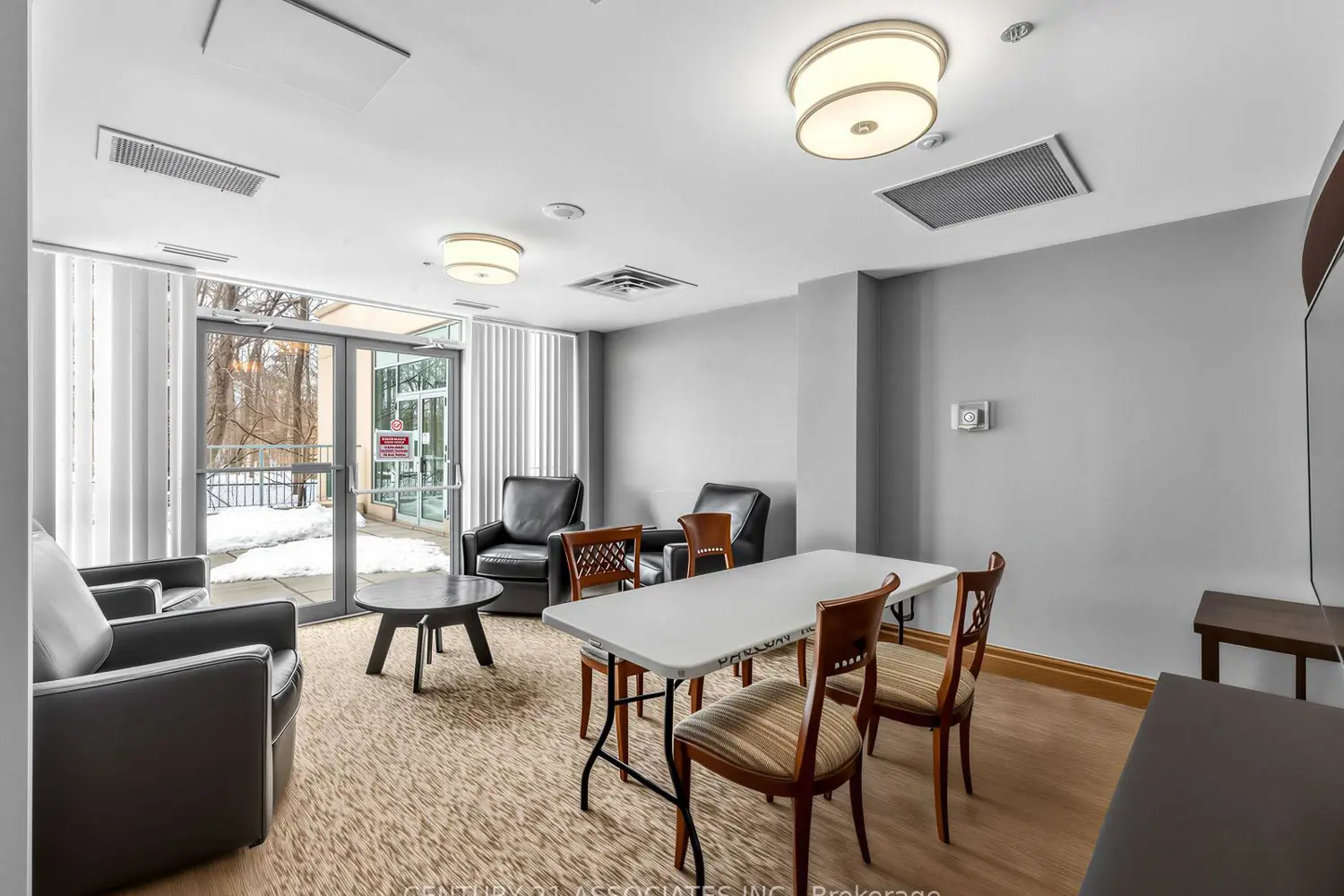 Additional image 16 of 2585 Erin Centre Boulevard 408