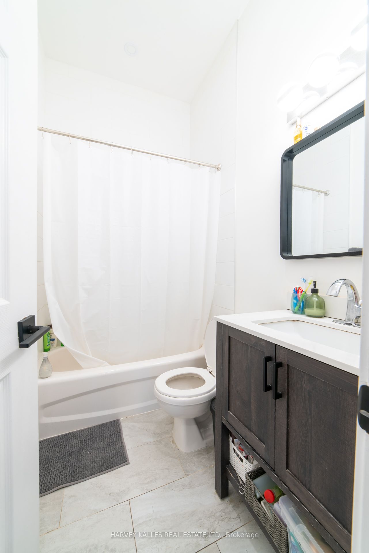 Additional image 6 of 1-409 College Street, Toronto, ON, M5T 1T1