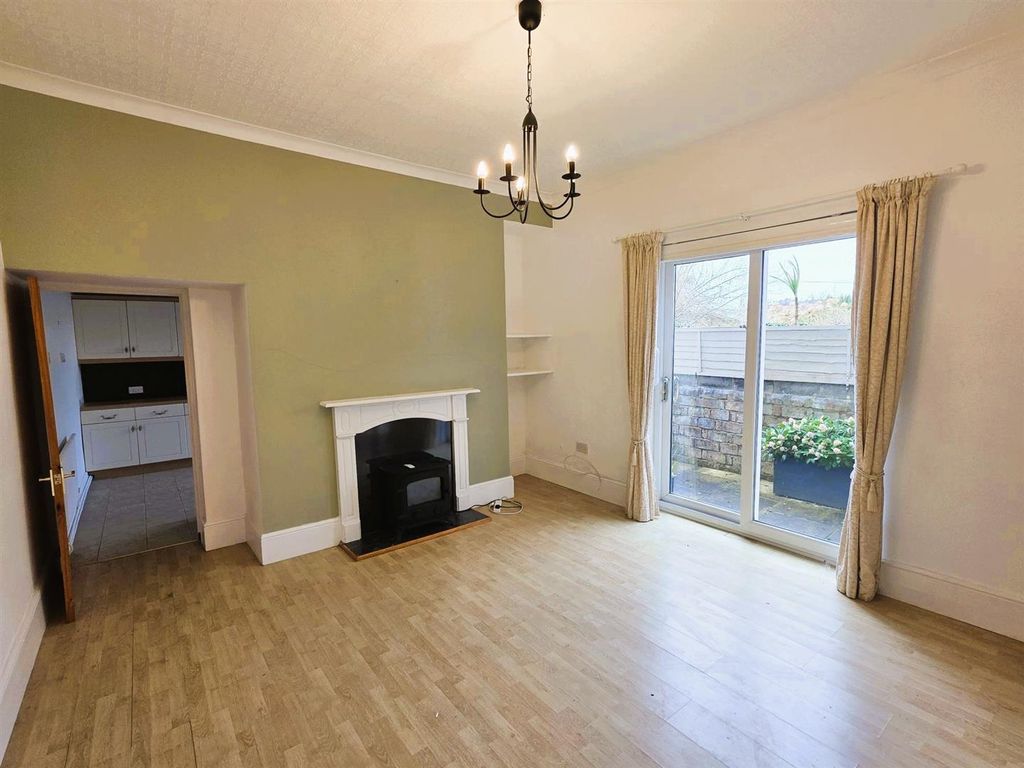 Additional image 3 of 2 bed flat for saleNew Road, Llanelli SA15