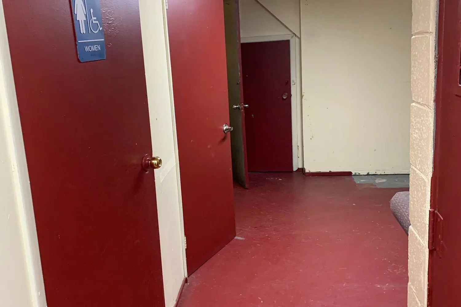 Additional image 6 of 481A Oakwood Avenue