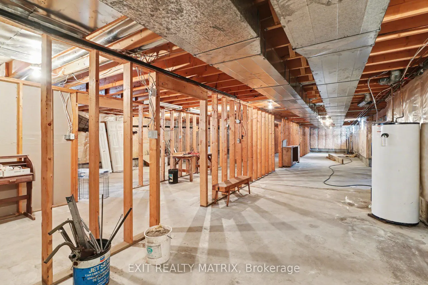 Additional image 16 of 8329 Rodney Farm Drive